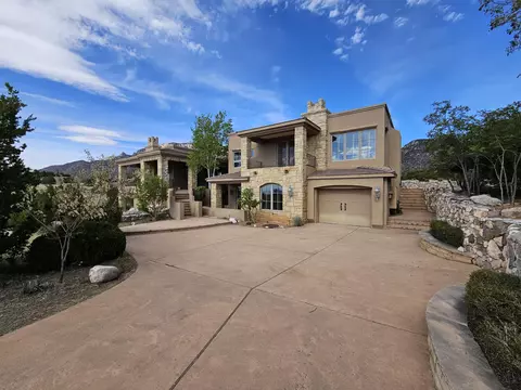 8501 Snakedance Ct NE, Albuquerque, NM 87111