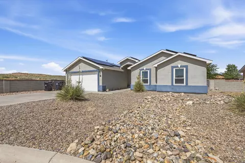 10 Psalms Pl, Los Lunas, NM 87031