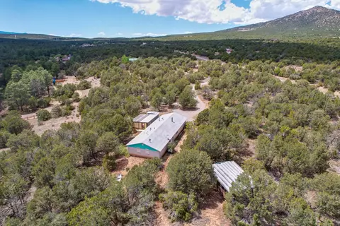 1429 New Mexico 344, Golden, NM 87047