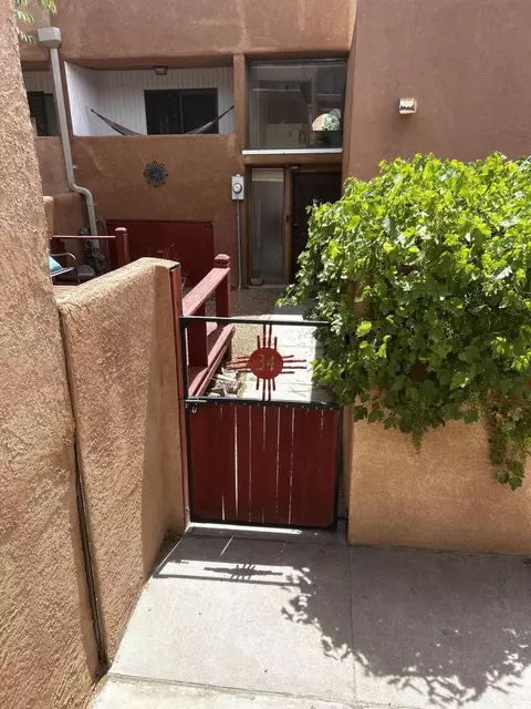 2700 Vista Grande Dr NW UNIT 34, Albuquerque, NM 87120