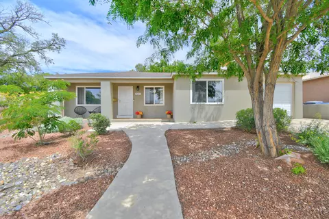 9209 Arvada Ave NE, Albuquerque, NM 87112