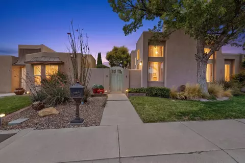 9107 La Costa Dr NE, Albuquerque, NM 87111