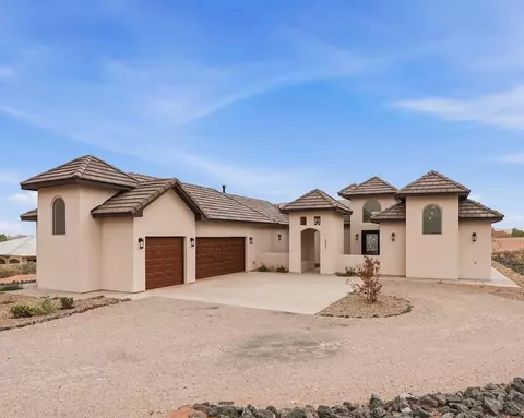 2021 Santa Ana Rd NE, Rio Rancho, NM 87144