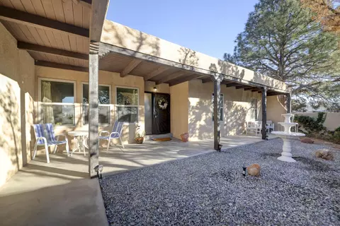 3900 Embudito Dr NE, Albuquerque, NM 87111