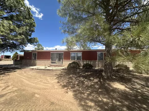 169 Church St, Edgewood, NM 87015