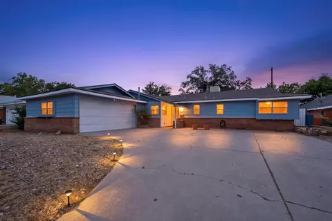 9004 Hannett Ave NE, Albuquerque, NM 87112