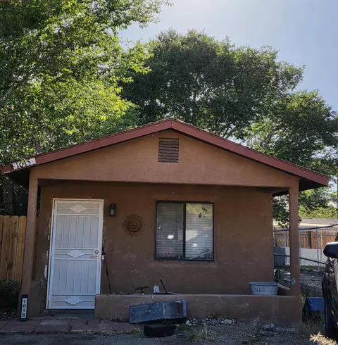 1015 Barelas St SW, Albuquerque, NM 87102