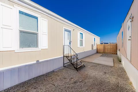 300 Moon St SE #14, Albuquerque, NM 87123