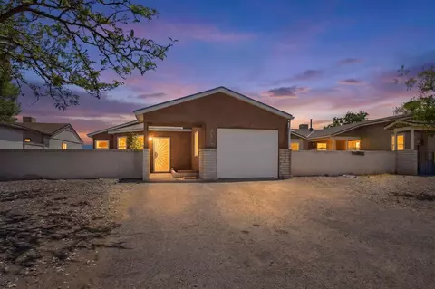 346 Pearl Dr NE, Rio Rancho, NM 87124