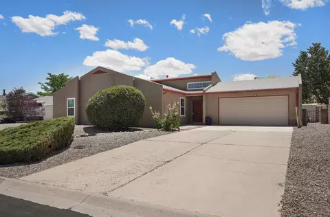 444 Wagon Train Dr SE, Rio Rancho, NM 87124