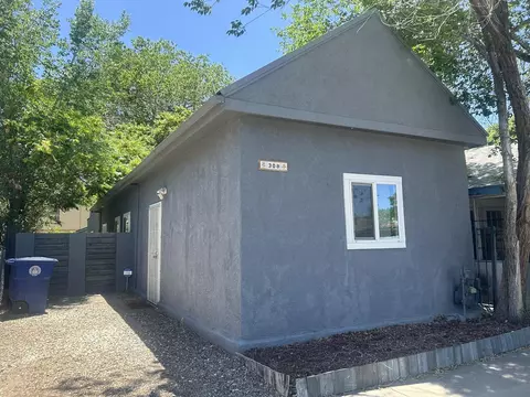 308 Cromwell Ave SW, Albuquerque, NM 87102