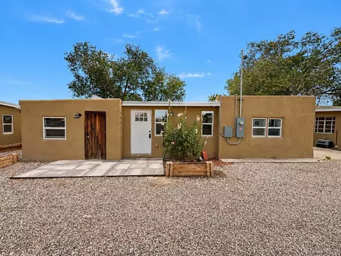1319 15th St NW, Albuquerque, NM 87104