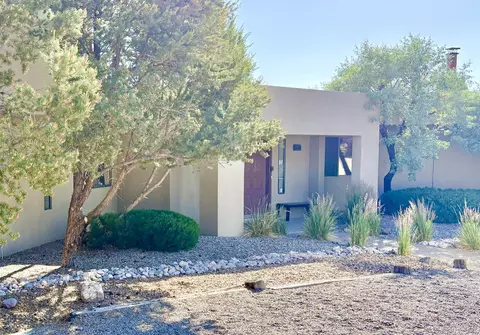 984 Lynx Loop NE, Albuquerque, NM 87122