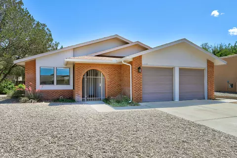 5408 Camino Montano NE, Albuquerque, NM 87111