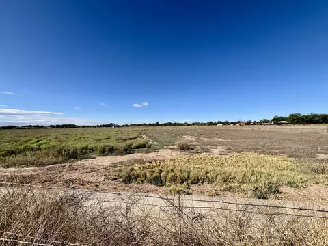 Noah Drive, Belen, NM 87002