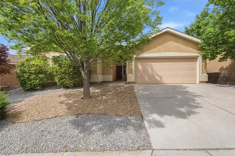 1071 Alegria Rd, Los Lunas, NM 87031