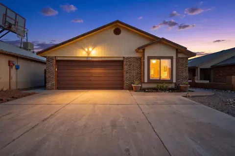 7719 San Augustine St NW, Albuquerque, NM 87120
