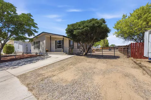 9209 Red Rock Rd SW, Albuquerque, NM 87121