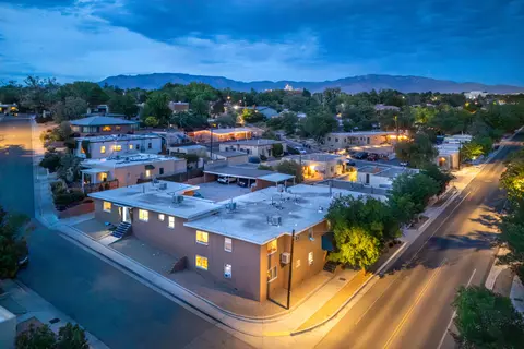 1209 Doctor Martin Luther King Juni Ave NE, Albuquerque, NM 87106
