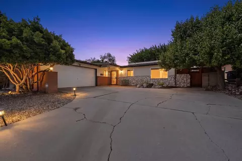 10409 Theresa Pl NE, Albuquerque, NM 87111