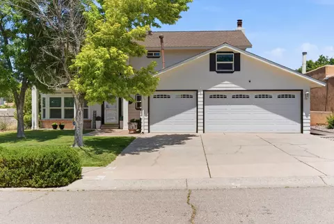 9601 Villa Del Rey NE, Albuquerque, NM 87111
