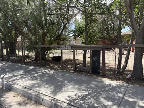 302 Thaxton Ave SE, Albuquerque, NM 87102