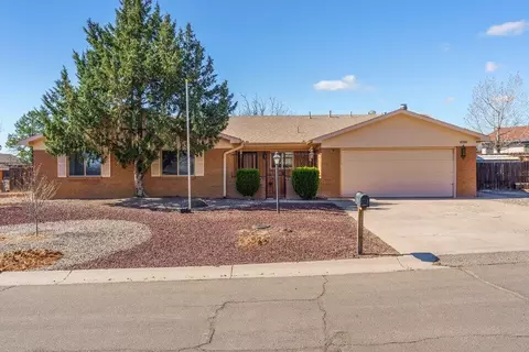 873 Campfire Rd SE, Rio Rancho, NM 87124