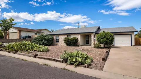 4735 Gypsum Dr NE, Rio Rancho, NM 87124