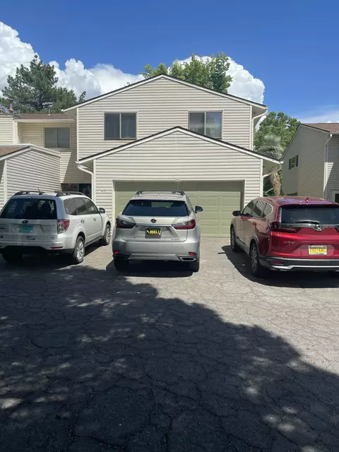 40 Westlake Dr NE, Albuquerque, NM 87112