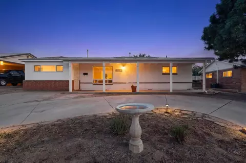 9508 Cordova Ave NE, Albuquerque, NM 87112