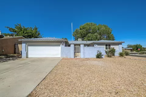 7321 Gill St NE, Albuquerque, NM 87109