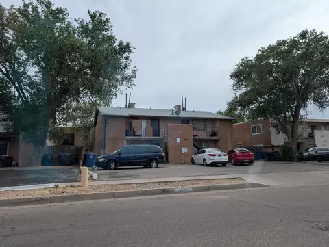 12712 Dunes Rd SE, Albuquerque, NM 87123