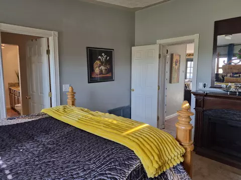 Bedroom - 74 Juniper Hill Loop, Cedar Crest, NM 87008 photo 3 of 11