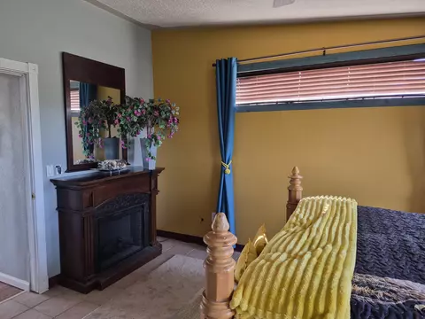 Bedroom - 74 Juniper Hill Loop, Cedar Crest, NM 87008 photo 2 of 11