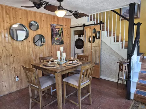 Dining - 74 Juniper Hill Loop, Cedar Crest, NM 87008 photo 3 of 4
