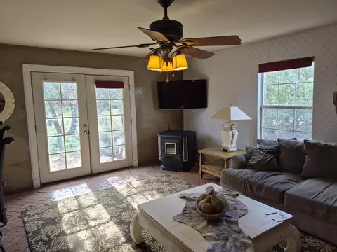Living - 74 Juniper Hill Loop, Cedar Crest, NM 87008 photo 3 of 13