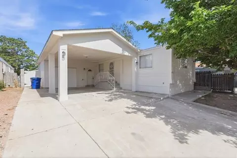 2712 Katrina Dr SW, Albuquerque, NM 87121