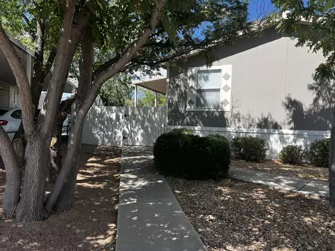 340 Buffalo Cir SE, Albuquerque, NM 87123