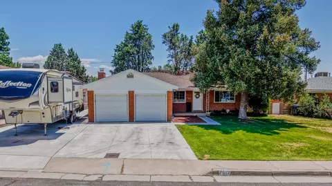 7512 Morrow Ave NE, Albuquerque, NM 87110