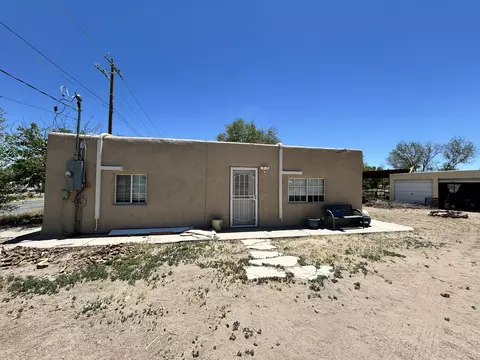 146 Monica Rd, Los Lunas, NM 87031