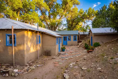 Exterior - 116 Thomas Ranch Rd, Datil, NM 87821 photo 5 of 13