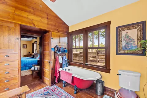 Bath - 116 Thomas Ranch Rd, Datil, NM 87821 photo 4 of 6