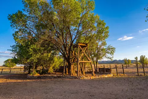 Exterior - 116 Thomas Ranch Rd, Datil, NM 87821 photo 11 of 13