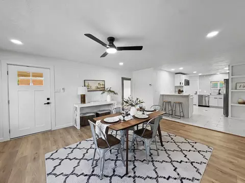 5113 San Luis Pl NW, Albuquerque, NM 87107