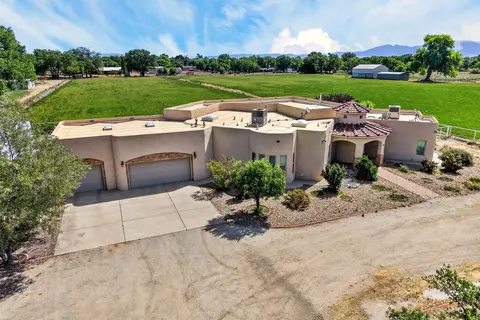 4659 Franklin Rd, Los Lunas, NM 87031