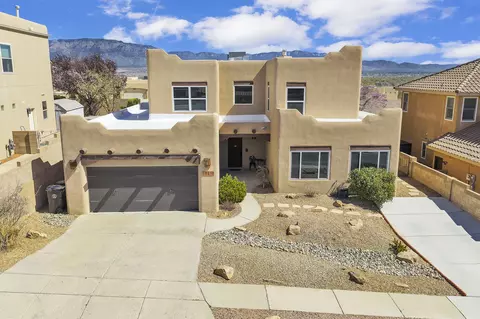 9816 Buckeye St NW, Albuquerque, NM 87114