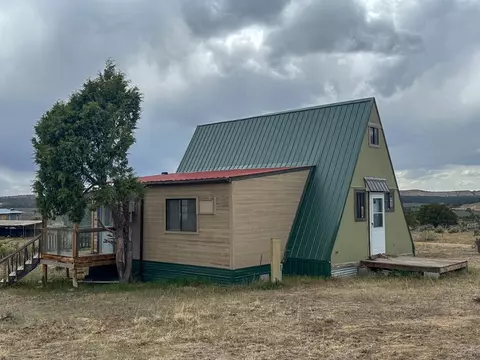 15 Jacquez Rd, La Jara, NM 87027