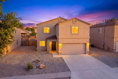 727 Avanti St SW, Albuquerque, NM 87121