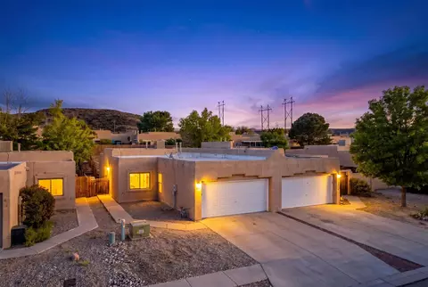 3219 Schumacher St NW, Albuquerque, NM 87120