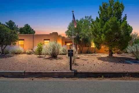 5900 Jones Pl NW, Albuquerque, NM 87120